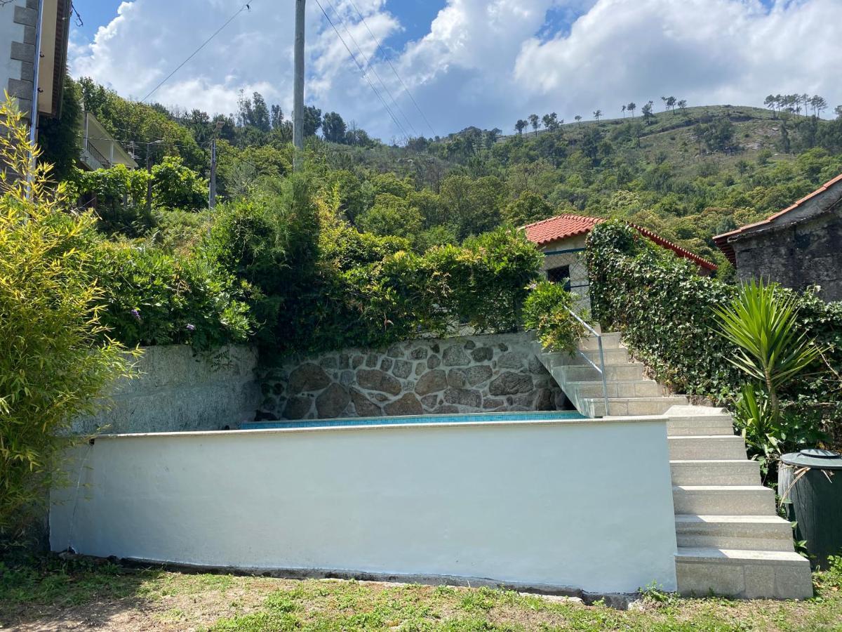 Douro Senses - Village House Cinfães Exteriör bild
