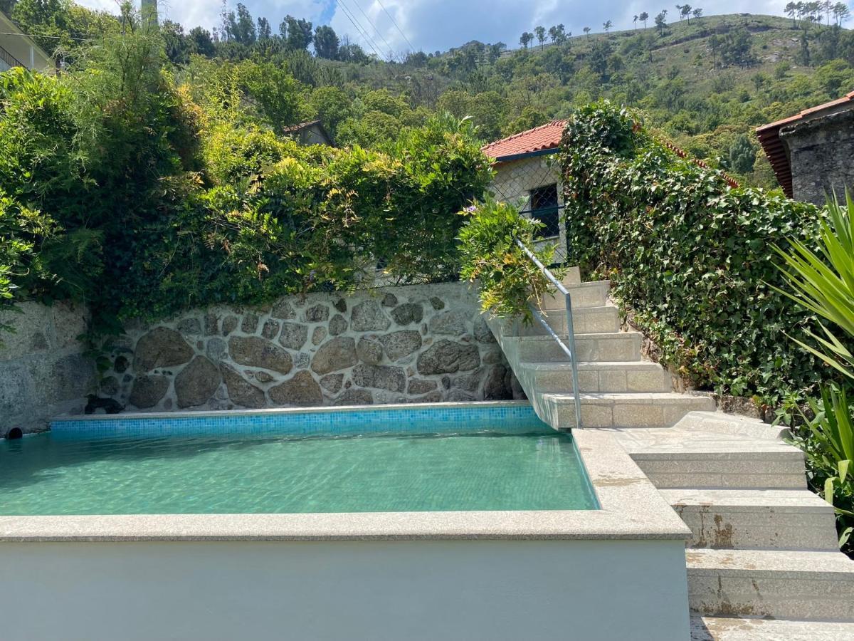 Douro Senses - Village House Cinfães Exteriör bild